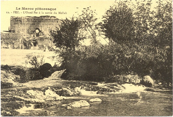 Oued Fez à la sortie du Mellah 1920 (from imac guy 2019).jpg