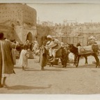 Porte du Mellah Bab Ziaf vers 1920b.jpg