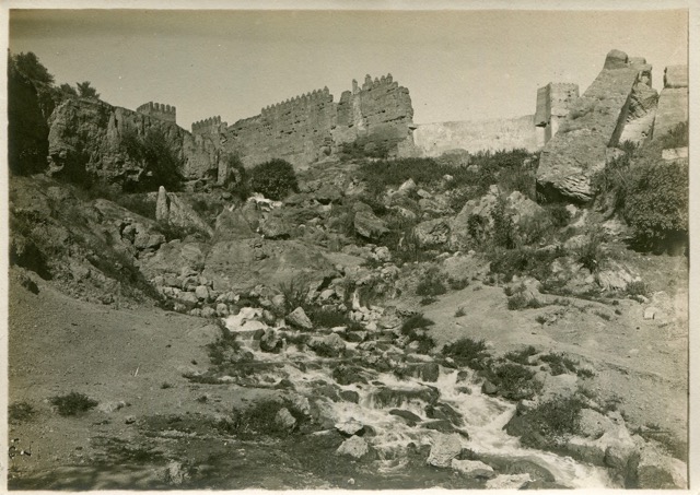 Ruines après le Tritel 1912b.jpg
